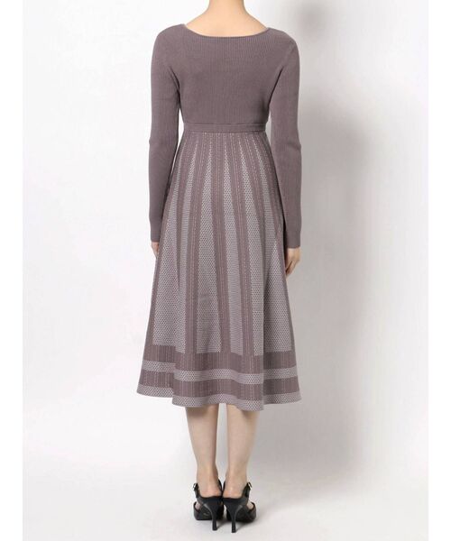 MERCURYDUO（マーキュリーデュオ）の「2WAYブロッキングジャカードフレアニットワンピース（ワンピース・レディース・ブラック/ラベンダー/ブラウン・FREE）」の17枚目の写真