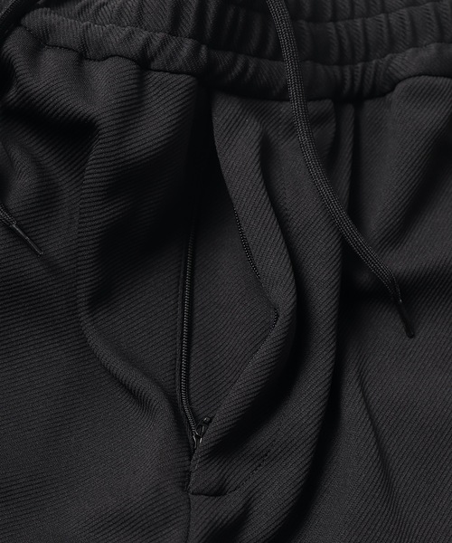 amok（アモク）の「KNIT TRACK PANTS（その他パンツ・メンズ・ブルー/ブラック・M/L/S）」の6枚目の写真