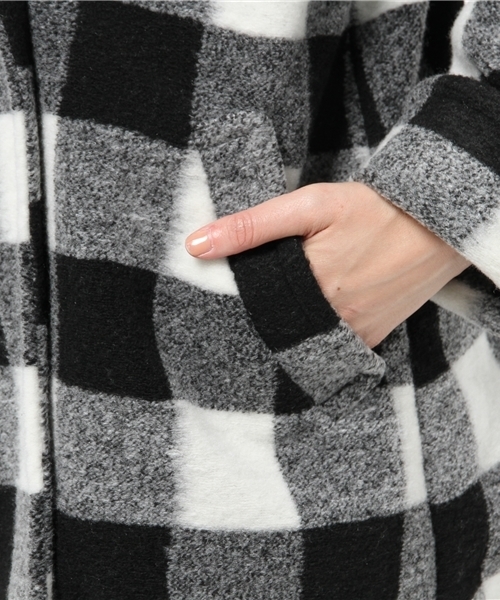 one after another NICE CLAUP(ワンアフターアナザーナイスクラップ)の「【ナイスクラップ】スライバーダブルジャケットコート(その他アウター・レディース・ピンクベージュ/チェック/オフホワイト・FREE)」の5枚目の写真