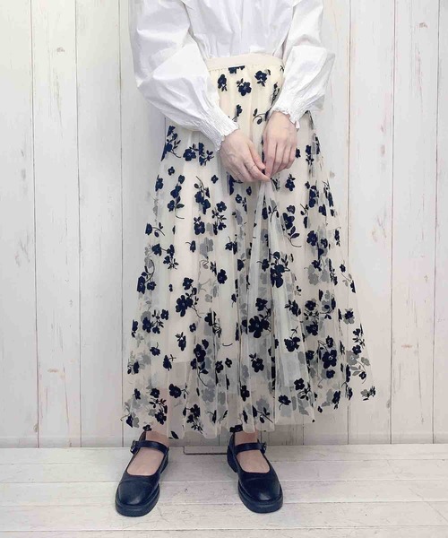 Clice de Paris(クリシェドゥパリス)の「K/フロッキーチュールSK(スカート・レディース・ブラック/ベージュ・ONESIZE)」の1枚目の写真