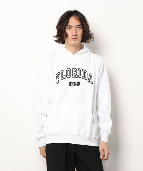 Russell Athletic(ラッセルアスレティック)の「RUSSELL ATHLETIC 裏起毛カレッジパーカー(M1)(パーカー・メンズ・ホワイト/ブラック/ネイビー/レッド/オートミール・MEDIUM/LARGE/X-LARGE)」の10枚目の写真