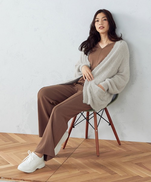 COMME CA ISM(コムサイズム)の「フェザーヤーン カーディガン(カーディガン/ボレロ・レディース・オレンジ/グレイッシュベージュ/チャコール・FREE)」の6枚目の写真