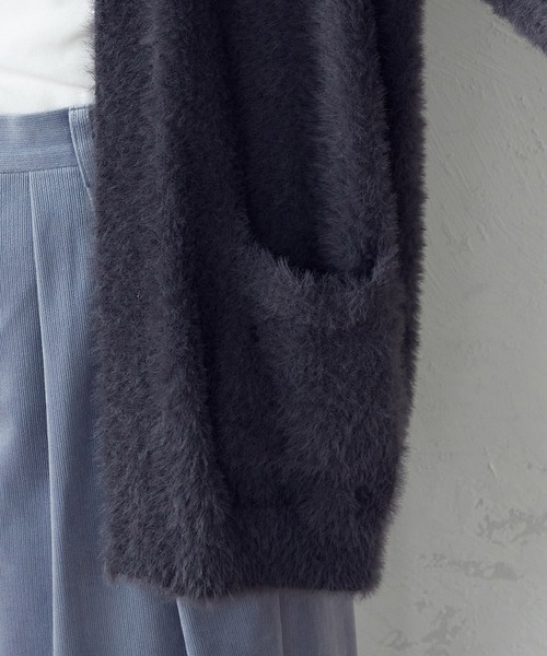 COMME CA ISM(コムサイズム)の「フェザーヤーン カーディガン(カーディガン/ボレロ・レディース・オレンジ/グレイッシュベージュ/チャコール・FREE)」の17枚目の写真