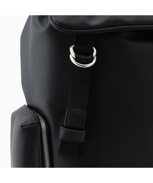 Calvin Klein Jeans Accessory（カルバン・クラインジーンズアクセサリー）の「フラップ バックパック 45（バックパック/リュック・メンズ・ブラック・FREE）」の12枚目の写真