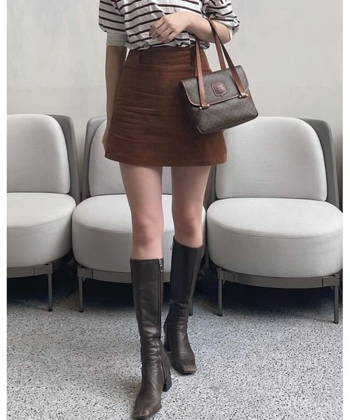 epine（エピヌ）の「corduroy belt mini skirt（スカート・レディース・ブラウン・S/M）」の4枚目の写真