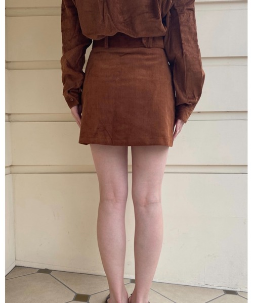 epine（エピヌ）の「corduroy belt mini skirt（スカート・レディース・ブラウン・S/M）」の8枚目の写真