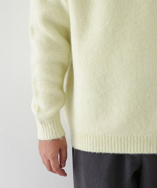 URBAN RESEARCH Sonny Label(アーバンリサーチサニーレーベル)の「モヘヤ混ニットプルオーバー(ニット/セーター・メンズ・ブラウン/ベージュ系その他/グリーン系その他/ネイビー・MEDIUM/LARGE)」の6枚目の写真