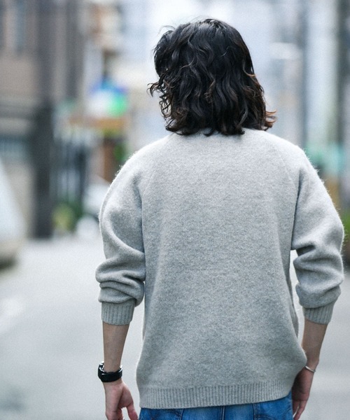 URBAN RESEARCH Sonny Label(アーバンリサーチサニーレーベル)の「モヘヤ混ニットプルオーバー(ニット/セーター・メンズ・ブラウン/ベージュ系その他/グリーン系その他/ネイビー・MEDIUM/LARGE)」の14枚目の写真