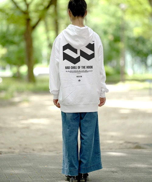 RAD CHILL OFF THE HOOK(ラッドチルオブザフック)の「RAD CHILL OFF THE HOOK ラッドチルオブザフック RHOMBUS LOGO パーカー(パーカー・レディース・ホワイト/ブラック/杢グレー・MEDIUM/LARGE)」の4枚目の写真