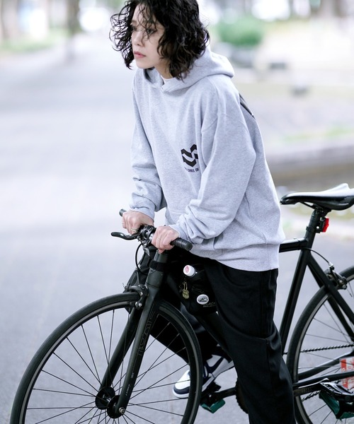RAD CHILL OFF THE HOOK(ラッドチルオブザフック)の「RAD CHILL OFF THE HOOK ラッドチルオブザフック RHOMBUS LOGO パーカー(パーカー・レディース・ホワイト/ブラック/杢グレー・MEDIUM/LARGE)」の12枚目の写真
