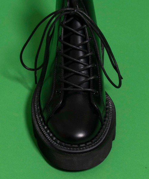 MAISON SPECIAL（メゾンスペシャル）の「《ユニセックスアイテム》【SPECIAL SHOES FACTORY コラボ】東京産タンクソールモンキーブーツ 【MAISON SPECIAL/メゾンスペシャル】（ブーツ・メンズ・ブラック・25.5/26.5/27.5/24.5/23.5）」の5枚目の写真