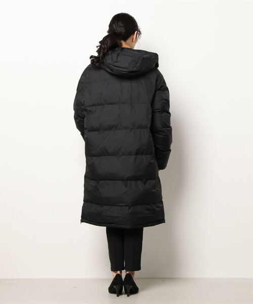 SHU(シュー)の「BUTTONED JACKET(ダウンジャケット/コート・レディース・ブラック・S/XS)」の2枚目の写真