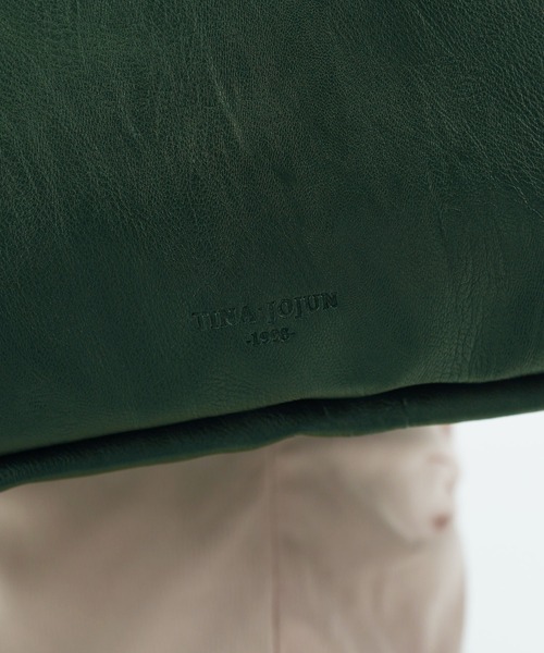 TINA:JOJUN(ティーナジョジュン)の「刻印入り マルシェバッグ TINA:JOJUN(トートバッグ・レディース・アイボリー/ブラック/モスグリーン/ホワイト・F)」の19枚目の写真