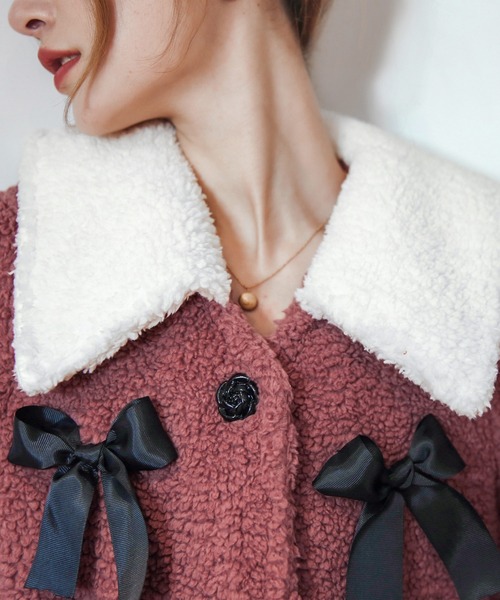 OSYAREVO（オシャレボ）の「スクエアカラー ボアリボン ルームウェア（ルームウェア/パジャマ・レディース・ホワイト/ピンク・FREE）」の3枚目の写真