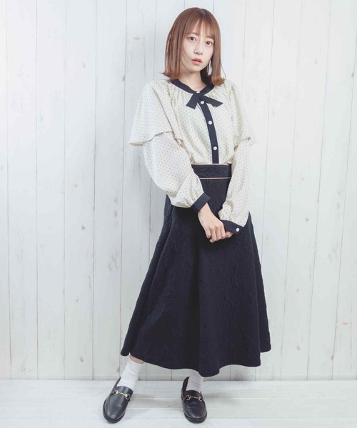 Hamble by Par Avion（ハンブルバイパラビオン）の「フラワーキルティングふうスカート（スカート・レディース・ブラック/グリーン・ONESIZE）」の17枚目の写真