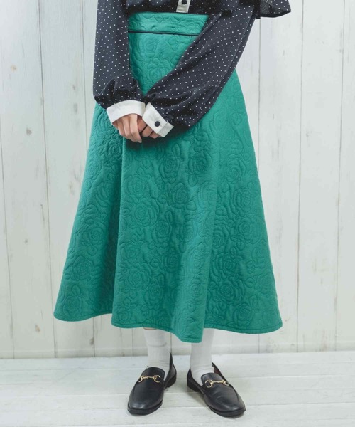 Hamble by Par Avion（ハンブルバイパラビオン）の「フラワーキルティングふうスカート（スカート・レディース・ブラック/グリーン・ONESIZE）」の15枚目の写真