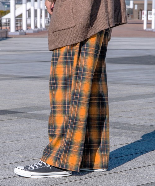 PairPair（ペアペア）の「カラーチェックイージーパンツ(ユニセックス)（その他パンツ・レディース・ブラック/オレンジ/グリーン・MEDIUM/LARGE）」の19枚目の写真