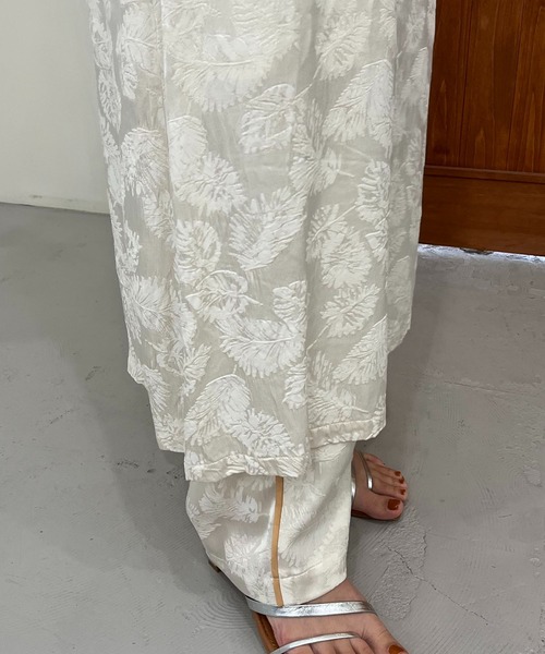 CAPRICIEUX LE'MAGE(カプリシューレマージュ)の「リーフジャガードキャミワンピース(ワンピース・レディース・ライトベージュ/ミント・FREE)」の11枚目の写真