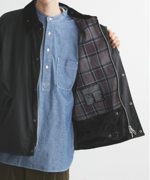 And A（アンドエー）の「Barbour バブアー / TRANSPORT WAX MWX1678 トランスポート オーバーサイズ オイルド ジャケット / 46531（ブルゾン・メンズ・ブラック/セージグリーン・38/40/36）」の11枚目の写真