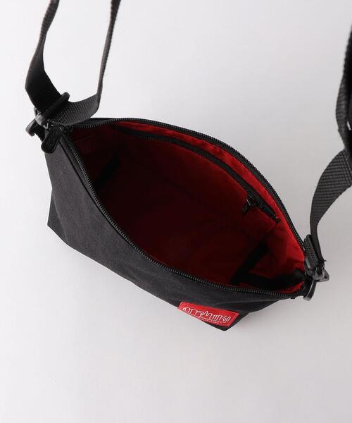 Manhattan Portage（マンハッタンポーテージ）の「【別注】【WEB限定】＜Manhattan Portage＞GLR 6020 ミニ ショルダーバッグ（ショルダーバッグ・メンズ・オフホワイト/ブラック/ベージュ・FREE）」の16枚目の写真