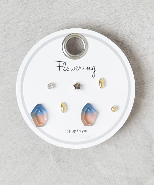 Flowering（フラワーリング）の「ミニモチーフ/セットピアス（ピアス（両耳用）・レディース・パープル系その他/ゴールド系その他2/シルバー/B/グリーン系その他/ホワイト系その他/グリーン/ピンク/A/パープル/クリア/ブラック/ブラウン/ゴールド系その他4/シルバー系その他3/ブルー/ピンクゴールド/シルバー系その他2/ゴールド/ホワイト/ゴールド系その他/ネイビー/ピンク系その他/オレンジ/ピンク系その他2/ブルー系その他/グレー系その他/グレー/ブルー系その他2/ピンク系その他3/ゴールド系その他5・FREE）」の11枚目の写真