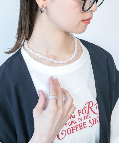 BONLECILL(ボンルシール)の「シルバーチェーン 淡水/バロックパールネックレス(ネックレス・レディース・オフホワイト・FREE)」の8枚目の写真