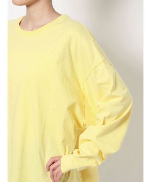 EMODA（エモダ）の「バックアートバルキートップ（Tシャツ/カットソー・レディース・ホワイト/ブラック/イエロー/ブルー・FREE）」の16枚目の写真