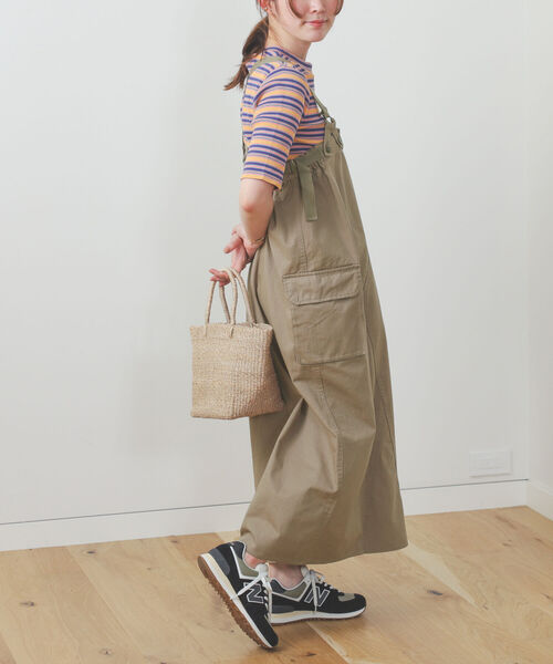 BEAMS HEART(ビームスハート)の「BEAMS HEART / カーゴ サス付 ワンピース(ワンピース・レディース・ネイビー/オリーブ/ベージュ・FREE)」の12枚目の写真