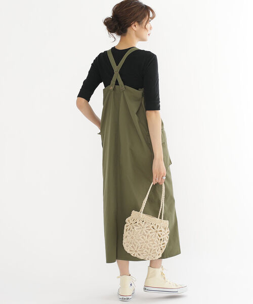 BEAMS HEART(ビームスハート)の「BEAMS HEART / カーゴ サス付 ワンピース(ワンピース・レディース・ネイビー/オリーブ/ベージュ・FREE)」の4枚目の写真