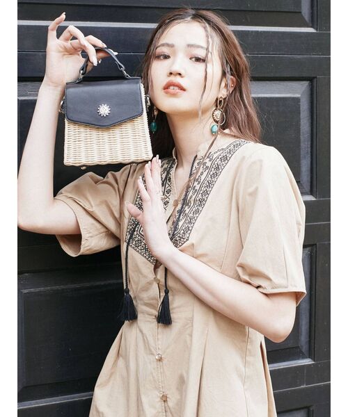 EVRIS（エヴリス）の「ラタンボックスショルダーBAG（ショルダーバッグ・レディース・ホワイト/ブラック/ベージュ・FREE）」の6枚目の写真