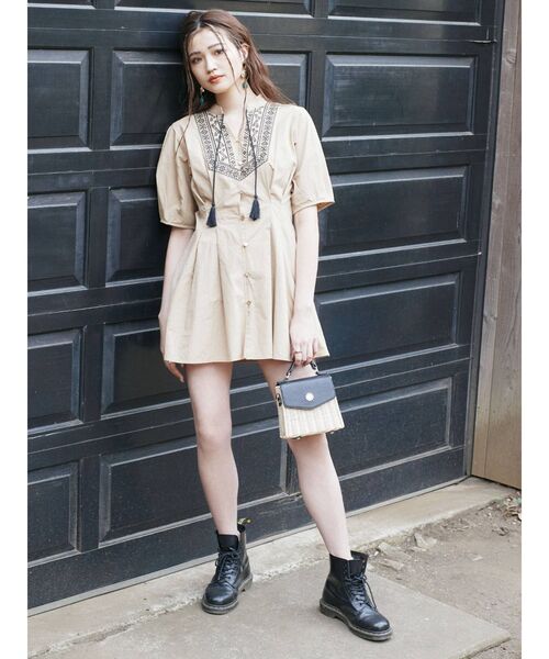 EVRIS（エヴリス）の「ラタンボックスショルダーBAG（ショルダーバッグ・レディース・ホワイト/ブラック/ベージュ・FREE）」の7枚目の写真