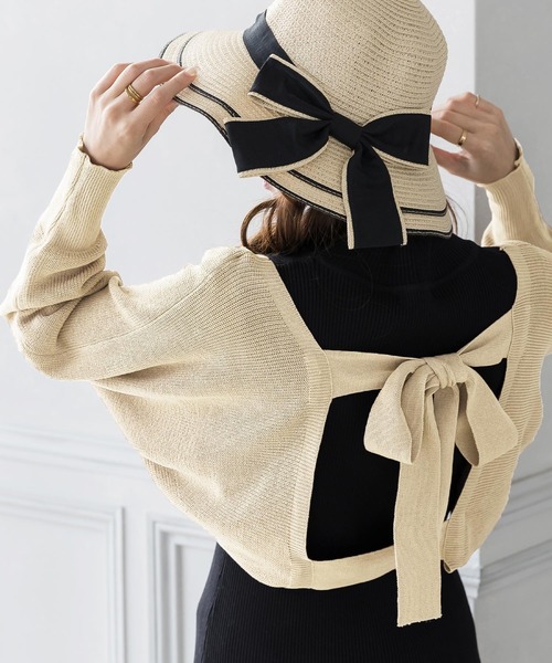 Julia Boutique（ジュリアブティック）の「バックリボンボレロカーディガン/22059（カーディガン/ボレロ・レディース・ブラック/ベージュ/アイボリー・ONE）」の2枚目の写真