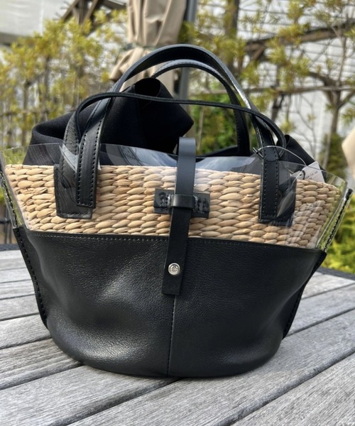 ikot（イコット）の「【ikot】PVCバンカンかごBAG（トートバッグ・レディース・ホワイト/ブラック・FREE）」の18枚目の写真