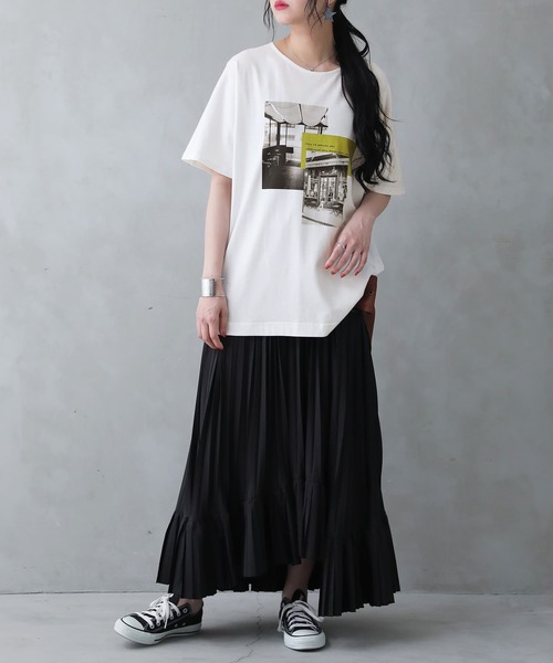 n'OrLABEL(ノアールレーベル)の「『選べるフォトグラフィックTシャツ』(Tシャツ/カットソー・レディース・ブラック/オフホワイト・2/1)」の4枚目の写真