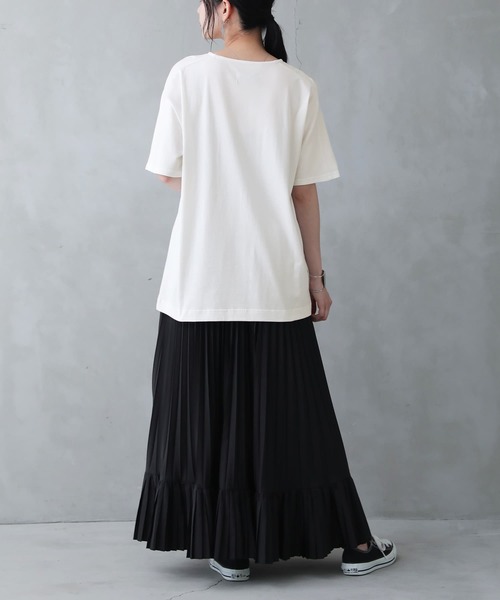 n'OrLABEL(ノアールレーベル)の「『選べるフォトグラフィックTシャツ』(Tシャツ/カットソー・レディース・ブラック/オフホワイト・2/1)」の6枚目の写真