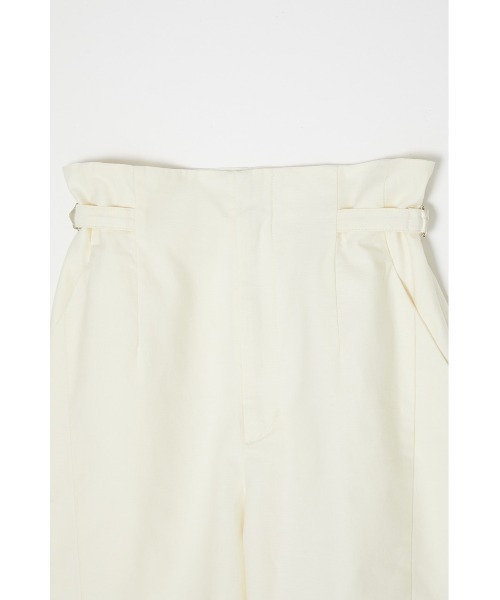 MOUSSY（マウジー）の「SIDE BELT ショートパンツ（その他パンツ・レディース・ベージュ/アイボリー/ブラック・1/0/2）」の16枚目の写真