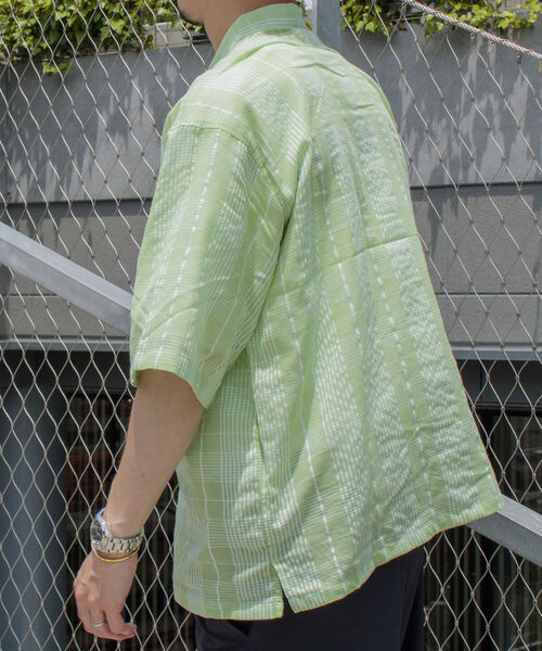 GLOSTER（グロスター）の「【GLOSTER/グロスター】ビッグポケット シアーチェックシャツ（シャツ/ブラウス・メンズ・ベージュ/ピンク/ライトグリーン・MEDIUM/LARGE）」の5枚目の写真