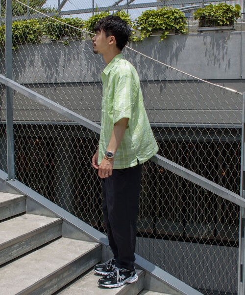 GLOSTER（グロスター）の「【GLOSTER/グロスター】ビッグポケット シアーチェックシャツ（シャツ/ブラウス・メンズ・ベージュ/ピンク/ライトグリーン・MEDIUM/LARGE）」の8枚目の写真