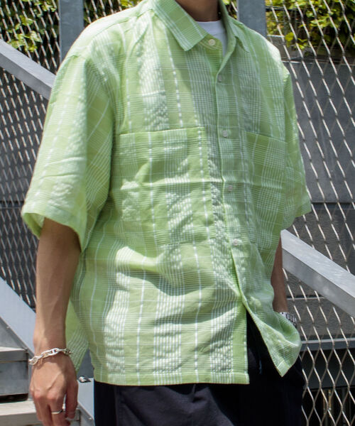 GLOSTER（グロスター）の「【GLOSTER/グロスター】ビッグポケット シアーチェックシャツ（シャツ/ブラウス・メンズ・ベージュ/ピンク/ライトグリーン・MEDIUM/LARGE）」の10枚目の写真