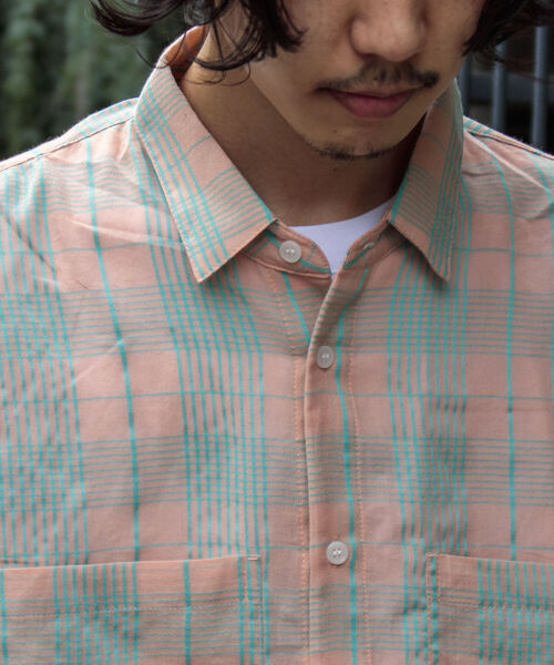 GLOSTER（グロスター）の「【GLOSTER/グロスター】ビッグポケット シアーチェックシャツ（シャツ/ブラウス・メンズ・ベージュ/ピンク/ライトグリーン・MEDIUM/LARGE）」の14枚目の写真