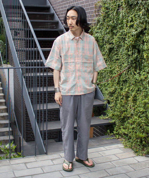 GLOSTER（グロスター）の「【GLOSTER/グロスター】ビッグポケット シアーチェックシャツ（シャツ/ブラウス・メンズ・ベージュ/ピンク/ライトグリーン・MEDIUM/LARGE）」の17枚目の写真