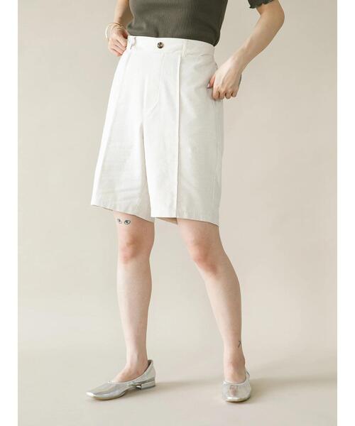 koe(コエ)の「綿麻ピンタックバミューダパンツ*(その他パンツ・レディース・モカ/オフホワイト/ブラック・M)」の4枚目の写真