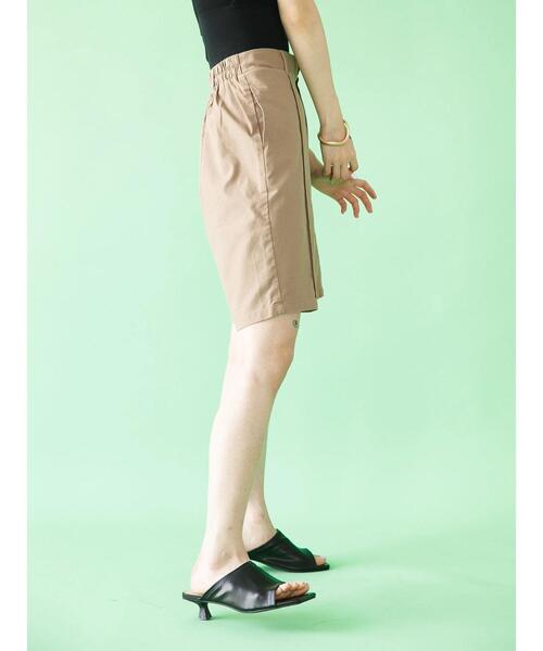 koe(コエ)の「綿麻ピンタックバミューダパンツ*(その他パンツ・レディース・モカ/オフホワイト/ブラック・M)」の7枚目の写真