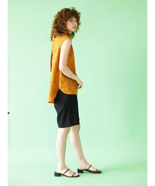 koe(コエ)の「綿麻ピンタックバミューダパンツ*(その他パンツ・レディース・モカ/オフホワイト/ブラック・M)」の17枚目の写真