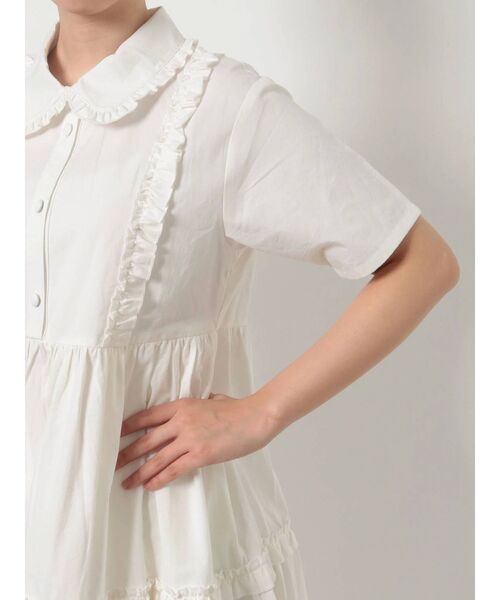 merry jenny（メリージェニー）の「フリルテイアードシャツワンピース（ワンピース・レディース・ブラック/オフホワイト/ブルー・FREE）」の22枚目の写真