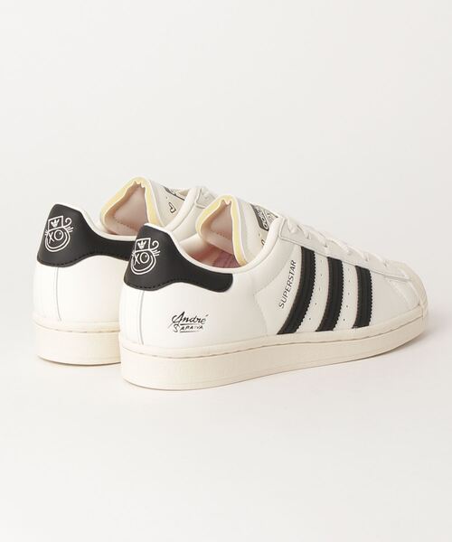 adidas(アディダス)の「スーパースター / Superstar / アディダスオリジナルス(メンズ/レディース)(スニーカー・メンズ・オフホワイト・28.5cm/22.0cm/27.0cm/23.0cm/25.5cm/26.5cm/23.5cm/22.5cm/28.0cm/24.0cm/26.0cm/24.5cm/27.5cm/29.0cm/25.0cm)」の12枚目の写真