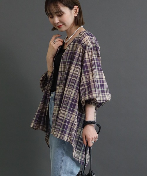 AMERICAN HOLIC（アメリカンホリック）の「袖ボリュームギャザーブラウス（シャツ/ブラウス・レディース・ブラック/ベージュ系その他/ボルドー/グレイッシュベージュ/ブラック系その他・L/M）」の4枚目の写真