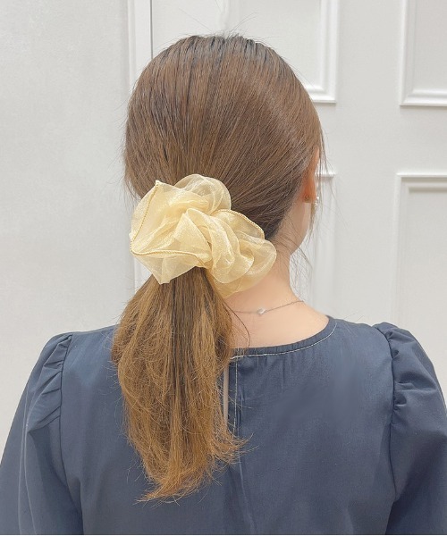 apres jour（アプレジュール）の「【apres jour×ARIAZ】シアーシュシュ（シュシュ・レディース・ボルドー/グレー/ベージュ/オフホワイト・FREE）」の2枚目の写真