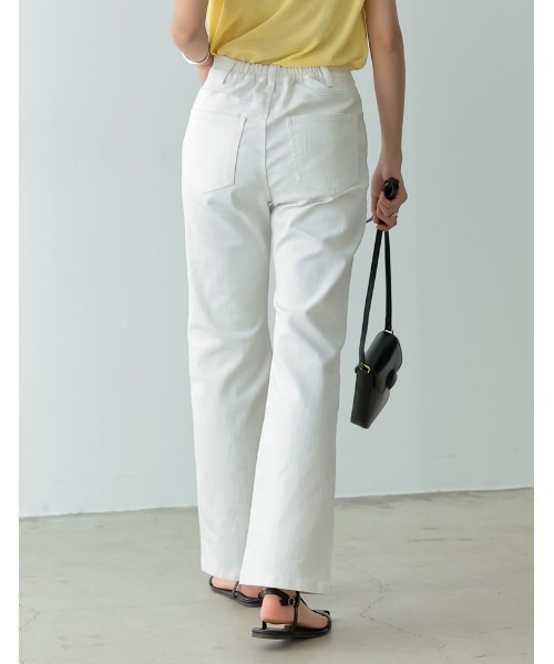 Re:EDIT（リエディ）の「[低身長/高身長/大きいサイズ有]センターシームストレッチデニムフレアパンツ（デニムパンツ・レディース・ホワイト/インディゴブルー/ブルー・SMALL/MEDIUM/LARGE/X-LARGE/TALL/AM/AS）」の5枚目の写真