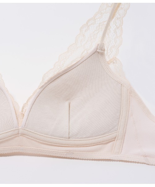 PEACH JOHN（ピーチジョン）の「【一日着けたくなるラクな着心地。繊細レースのノンワイヤーブラ＆ショーツセット】りらこれレーシィノンワイヤーブラセット（ブラ&ショーツ・レディース・ライトグレー/ブラック/パープル/グリーン/ダークラベンダー/オレンジ/ボルドー/カーキ/ネイビー/スモークピンク/アイボリー/ブルーグリーン・BC65/BC70/BC75/DE65/DE70/DE75）」の19枚目の写真
